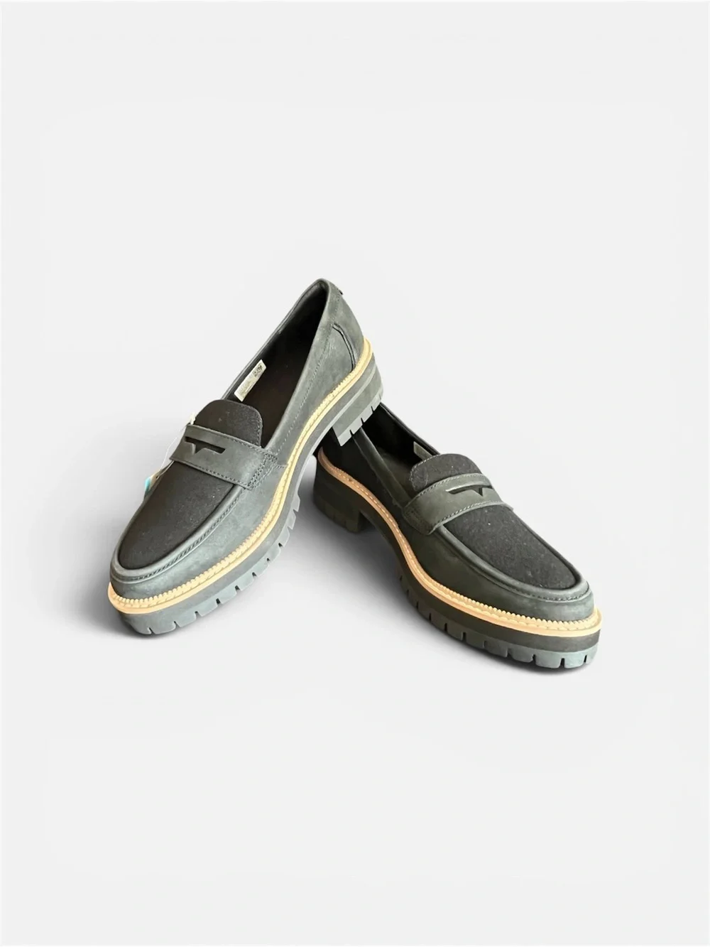 Tom’s Cara Shimmer Twill Penny Loafers - size 10 - Black
